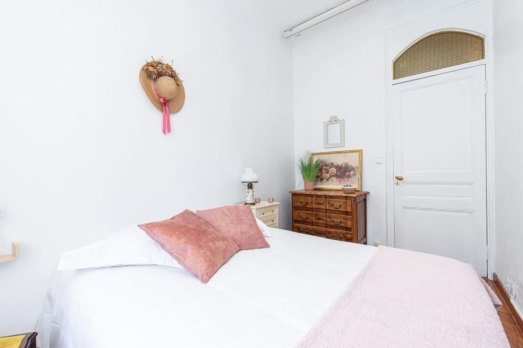 Risso - Comfortable 3 Bedrooms With Balcony Nice Buitenkant foto