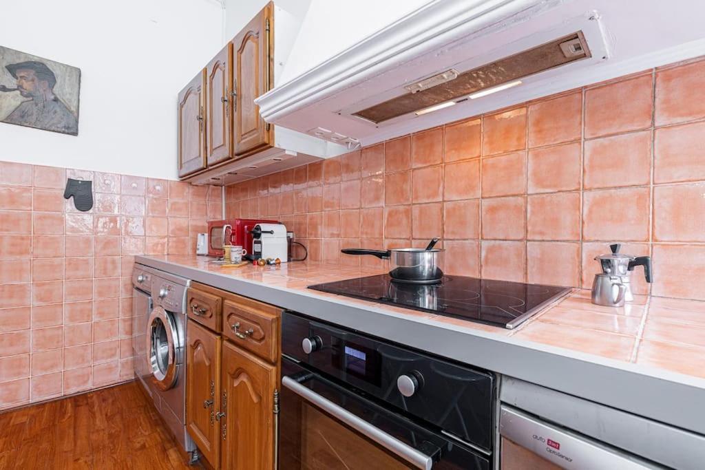 Risso - Comfortable 3 Bedrooms With Balcony Nice Buitenkant foto
