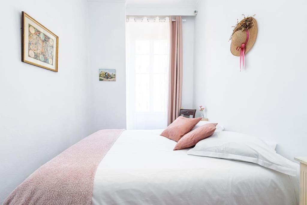 Risso - Comfortable 3 Bedrooms With Balcony Nice Buitenkant foto